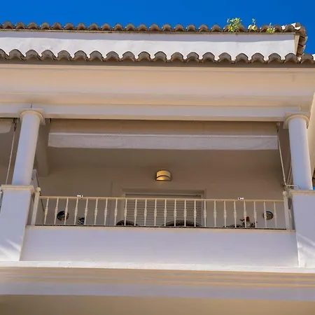 Apartment Plaza Espana, Paseo Nuevo 2b2d Menyber Nerja