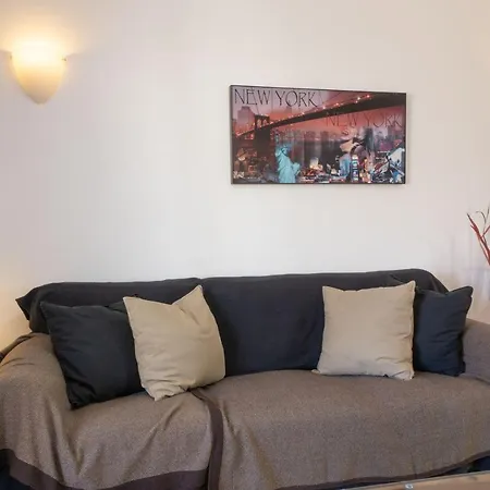 Plaza Espana, Paseo Nuevo 2b2d Menyber Apartment