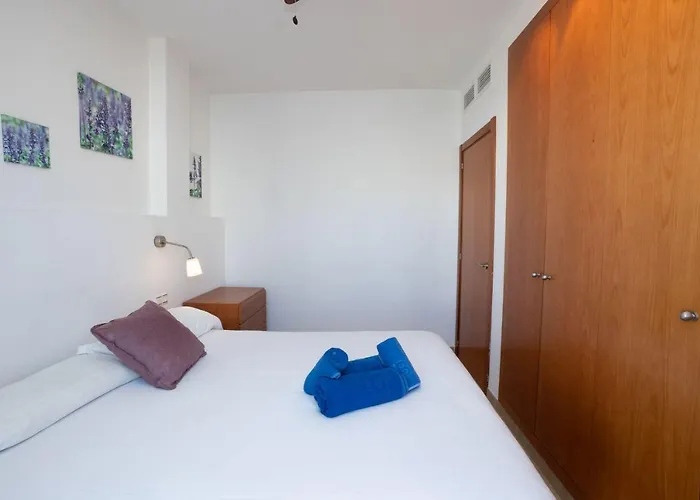 Plaza Espana, Paseo Nuevo 2b2d Menyber Appartement