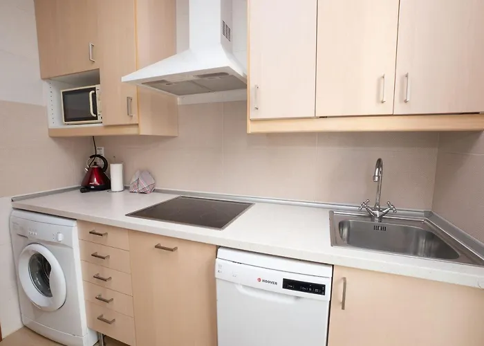 Plaza Espana, Paseo Nuevo 2b2d Menyber Apartment *