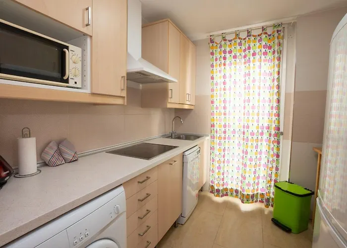 Plaza Espana, Paseo Nuevo 2b2d Menyber Nerja