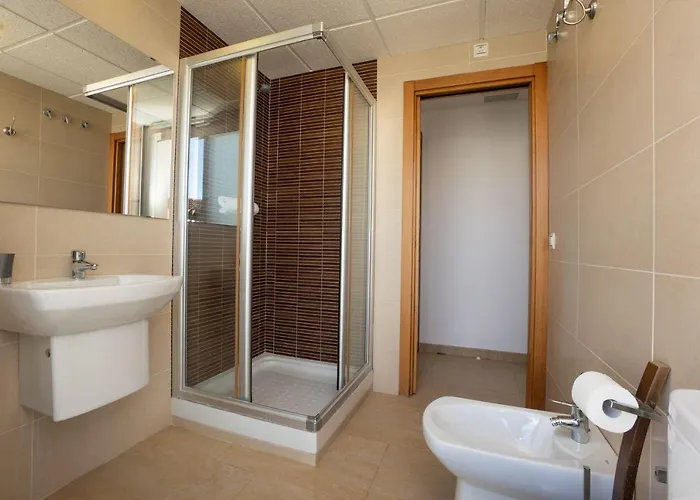 Plaza Espana, Paseo Nuevo 2b2d Menyber *