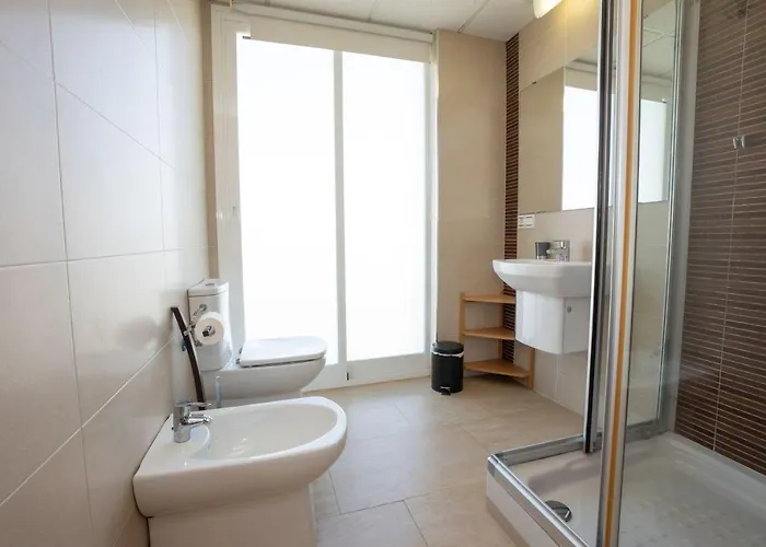 Plaza Espana, Paseo Nuevo 2b2d Menyber Апартаменты